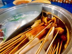 -马路边边·成都串串(翠柏路店)