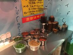 -四小区火锅·巷子里的重庆火锅(花照壁店)
