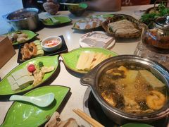 -一叶一世界·素食餐厅(锦华万达店)