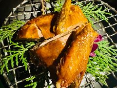 茶熏乳鸽-花潮料理艺食馆(成都万象城店)