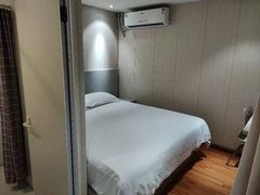 -乐途酒店·优选(鼓楼地铁站店)
