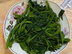 -洪霞餐馆