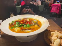 山茶油丹江大鱼头-清水亭湖北菜(大屯DT51店)