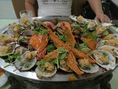 -大城·烧烤海鲜大排档(台东店)