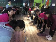 -唆了蜜团建·趣味沉浸式剧情·蹦床轰趴运动拓展基地(天津旗舰店)