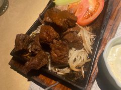 -穹六人间 people 6(岳阳路店)