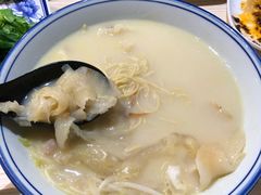 鱼翅面-路环码头面馆