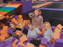 -Tenker Club弹刻极限主题公园 · 蹦床 · 团建 · 生日派对(大关店)