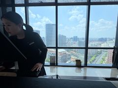 -上海龙之梦万丽酒店