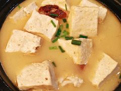姥姥豆腐煲-千岛湖鱼味馆(十字街总店)