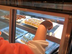 面包甜点陈列柜-比格比萨自助(宋家庄店)