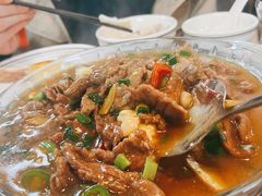 -何哥鲜鱼餐厅(龙湖花园店)