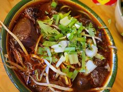 鸭血-拈签一笑黄牛肉辣卤串串