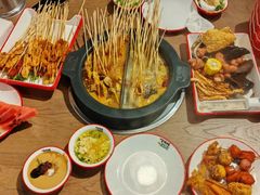 -言玖鲜火锅串串披萨自助(益田假日店)