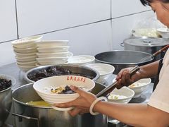 -文山荷鲜居(翠湖店)