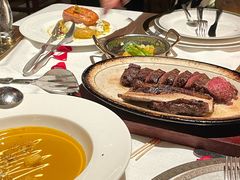 -Mogul Eatery·大亨餐酒馆