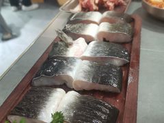 -围炉肉舍•炭烤活鳗•丹东海鲜烤肉(步行街店)