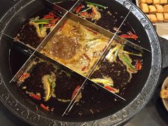 -疯狂的筷子老灶九宫格火锅
