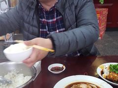 -荣生萝卜汤饭店