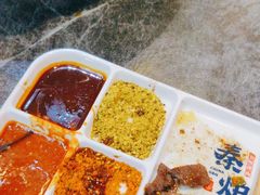 -秦炉烤肉(财富中心店)