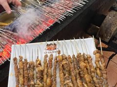 -三个大叔烤羊肉串·炭炉砂锅菜(西三旗店)