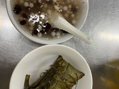 -芳婆糕团店(王府大街店)