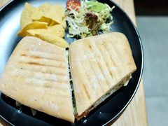 -HELLO 27 意面·沙拉·帕尼尼