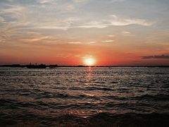 -洞里萨湖