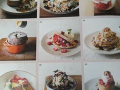 -ROAST coffee & eatery