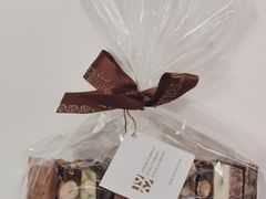 瑞士鲜巧系列混合坚果小帆船-Laderach 莱德拉(上海环贸iapm店)