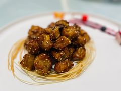 -千灯盛汇·头牌粤菜(致越优城店)