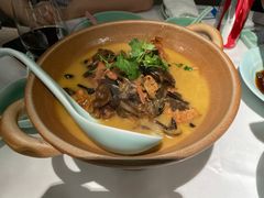 小鸡炖榛蘑-止观小馆·辽河口渔家菜(王府井店)