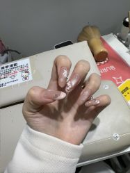 -晨·艺美甲美睫