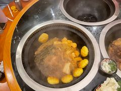 -粘豆包铁锅炖二部(温泉街店)