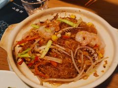 -山楂树融合菜餐厅
