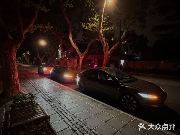 穹六人间 people 6(岳阳路店)图片