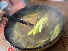 彝味酸菜汤-179甘洛烤猪(总店)
