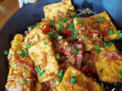 -云海肴·汽锅鸡·云南代表菜(天山百盛优客店)