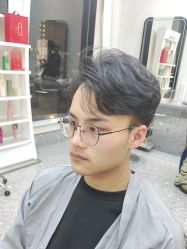 -苏豪美发S A L O N烫发染发