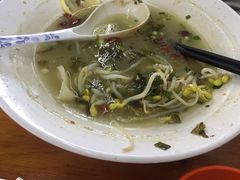 -乐达酸菜鱼面(山师东路店)