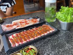 -红泥小火炉·东北泥炉烤肉(天一旗舰店)