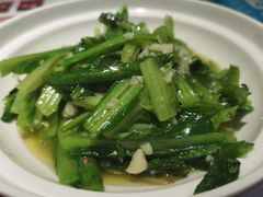 蒜蓉油麦菜-鸡本无敌江湖菜(摩尔城店)