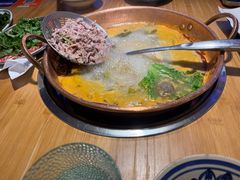 -洱火云南酸菜牛肉火锅(石景山当代商城店)