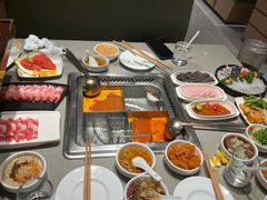 -海底捞火锅(金山百联店)