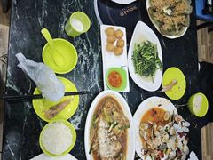 -小海豚•老字号海鲜餐厅(天涯店)