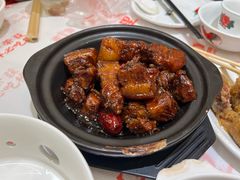 瓦罐红烧肉-堂瓦里·33年传统赣菜(第一街区店)