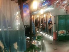 -荷塘秋月·本帮江浙菜(国权路店)