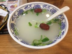 -大耳公曹氏驴肉包子铺(三八店)