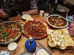 -泥糊破店小酒馆·团建聚餐(南京西路店)