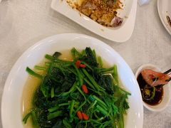 果皮胡椒蒜蓉豉油鸡-观澜湖酒店·邀月庭中餐厅